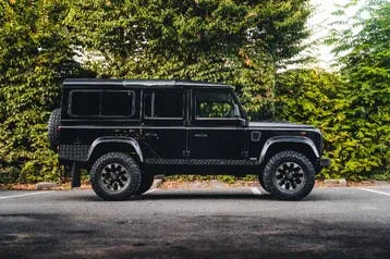 Land Rover Defender 2010 photo 3