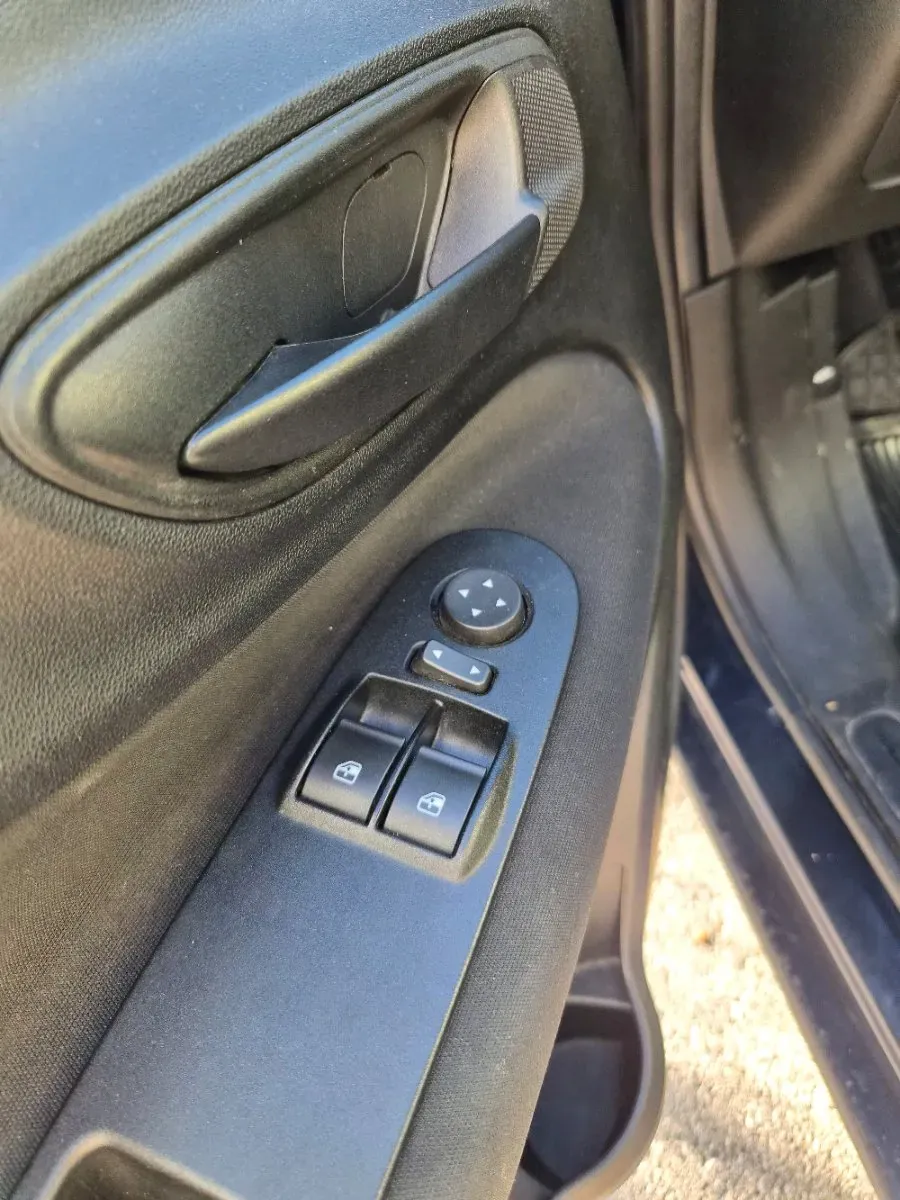 Fiat Punto 2010 photo 3