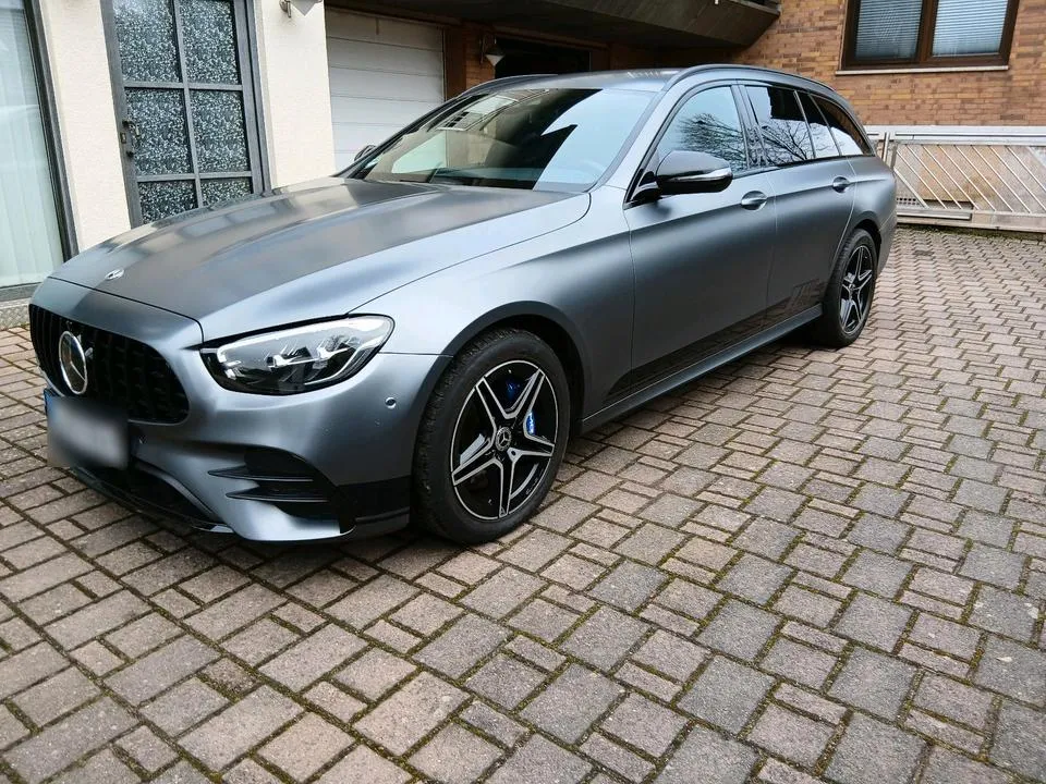 Mercedes-Benz E 300 De