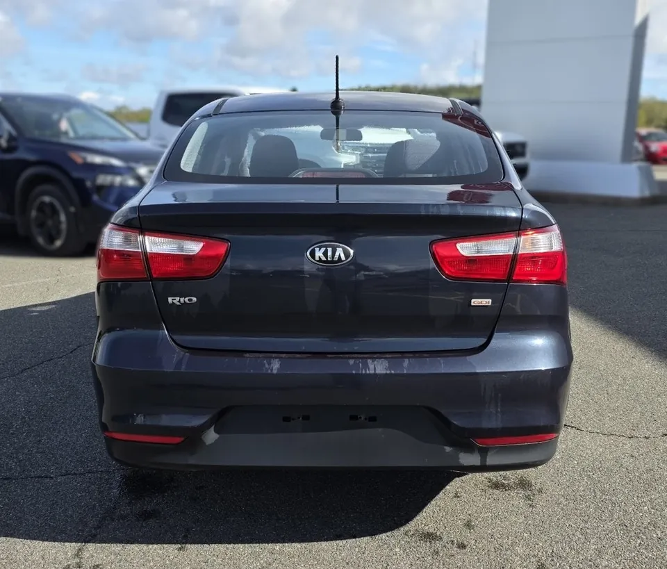 Kia Rio 2016 photo 5