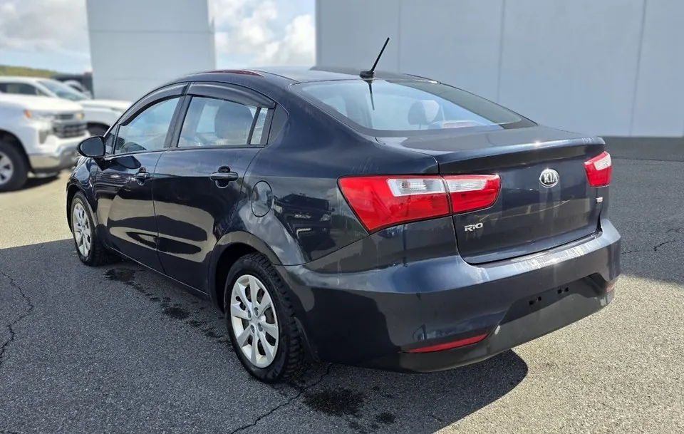 Kia Rio 2016 photo 4