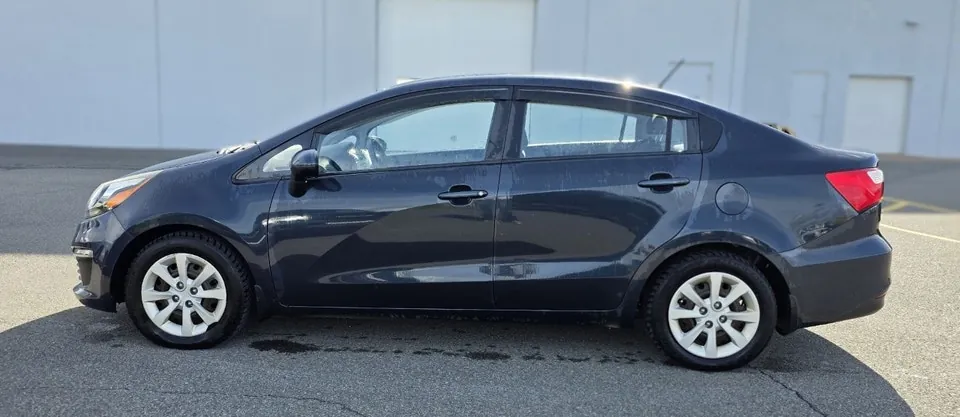 Kia Rio 2016 photo 3