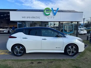 Nissan Leaf 2020 photo 3