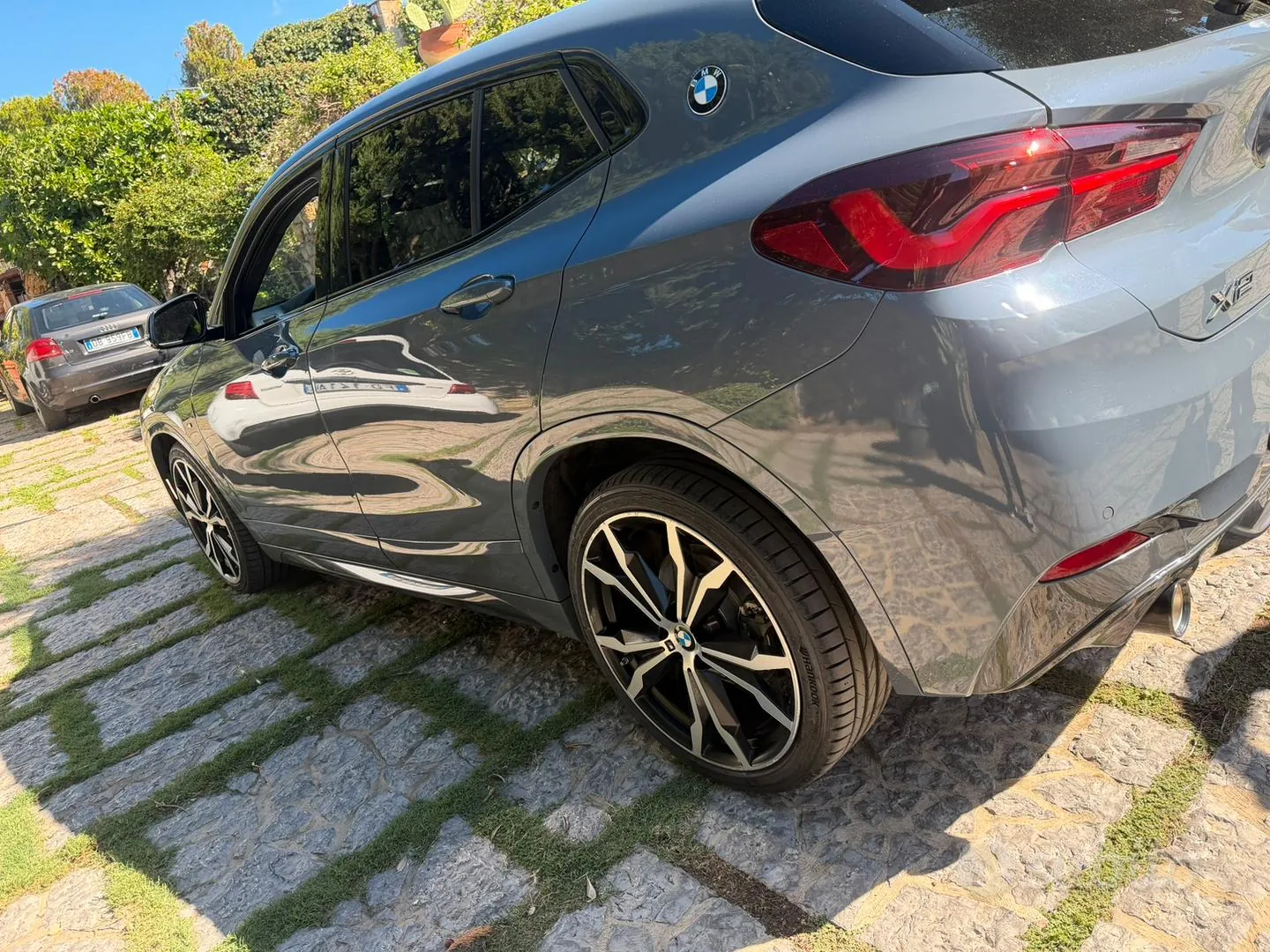 BMW X2