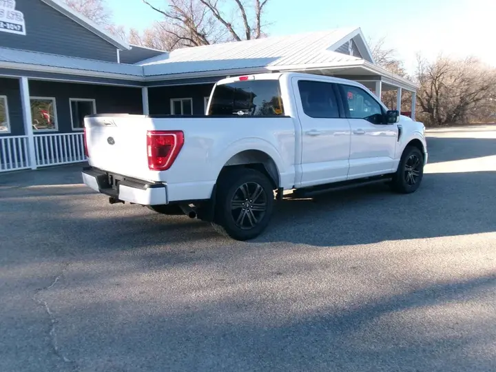Ford F-150 2022 photo 3
