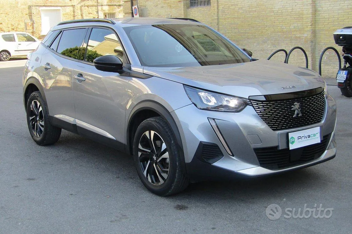 Peugeot 2008 2023 photo 3