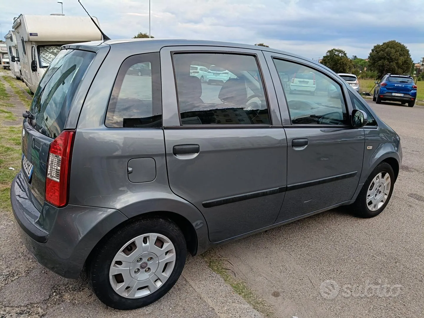Fiat Idea 2010 photo 4