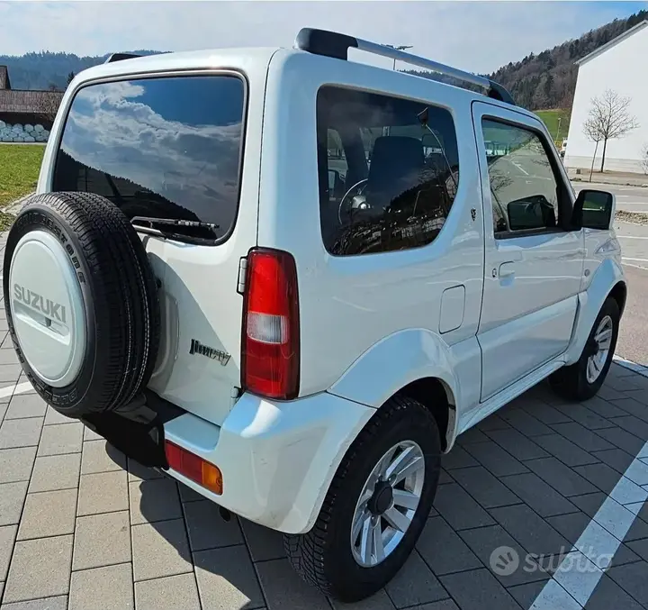 Suzuki Jimny 2014 photo 3