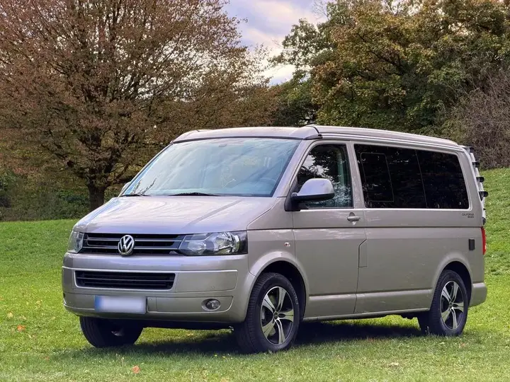 Volkswagen T5 California