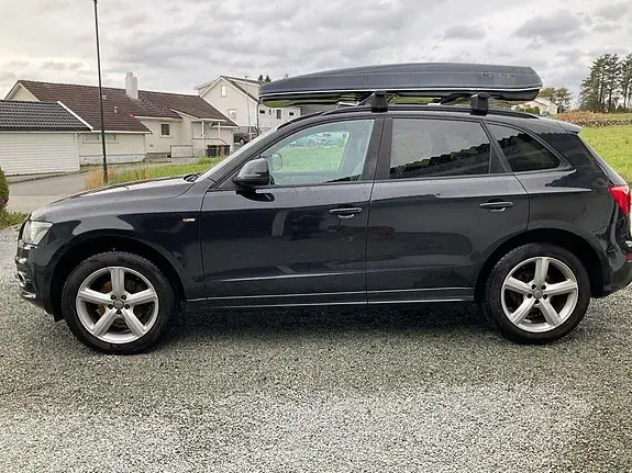 Audi Q5 2011 photo 2