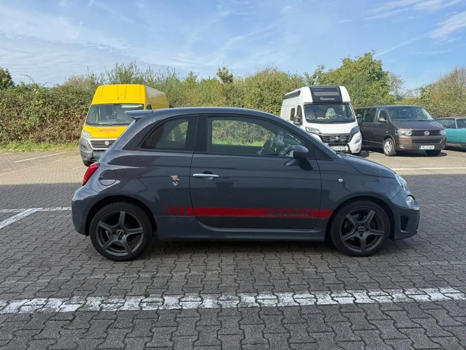 Abarth 595