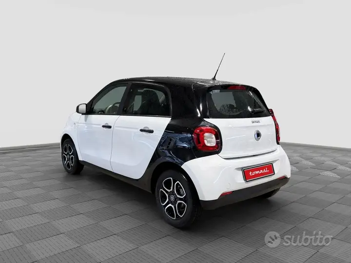 Smart Forfour 2017 photo 3