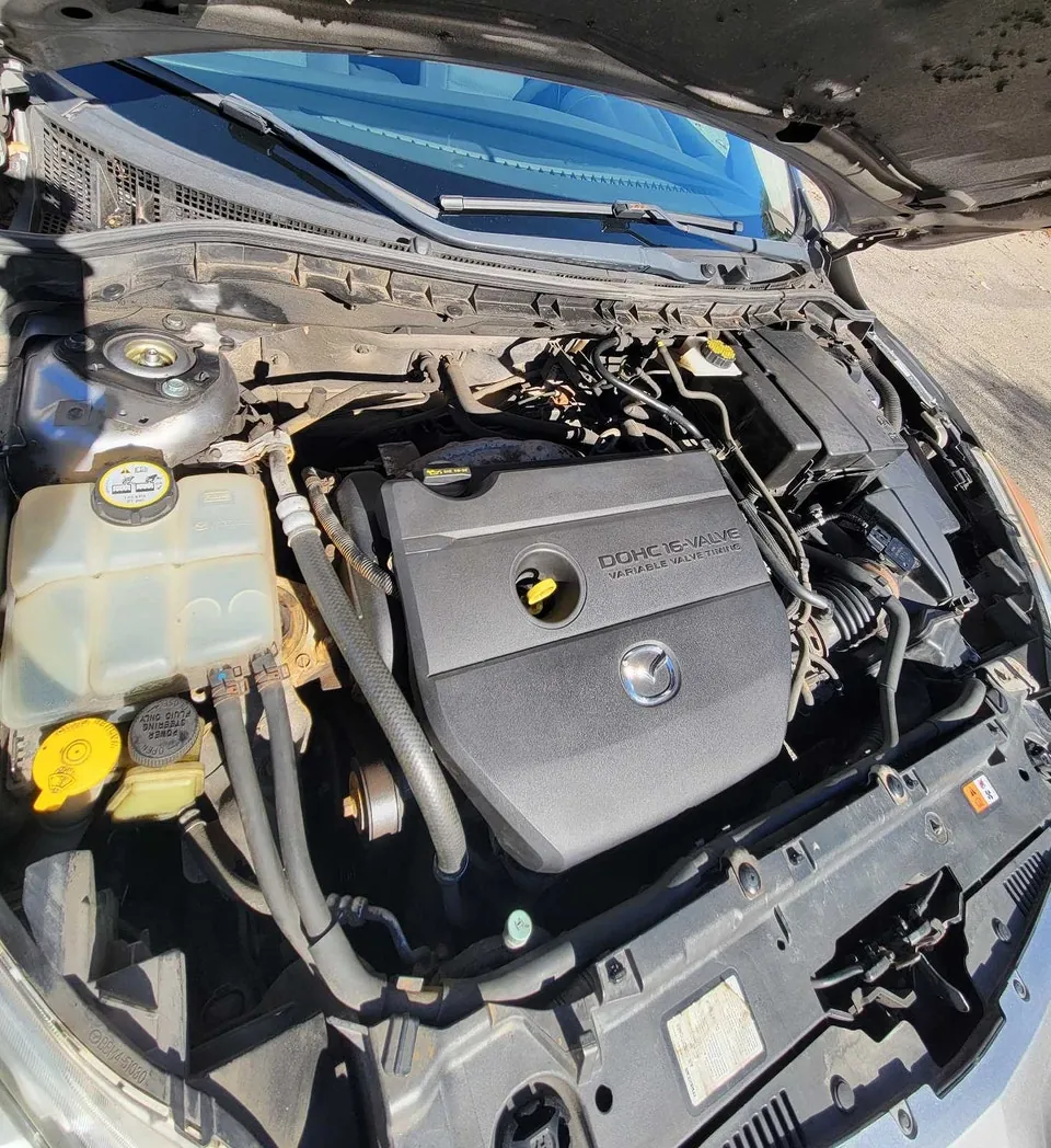 Mazda Mazda3 2010 photo 4