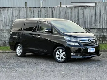 Toyota Vellfire 2013 photo 3
