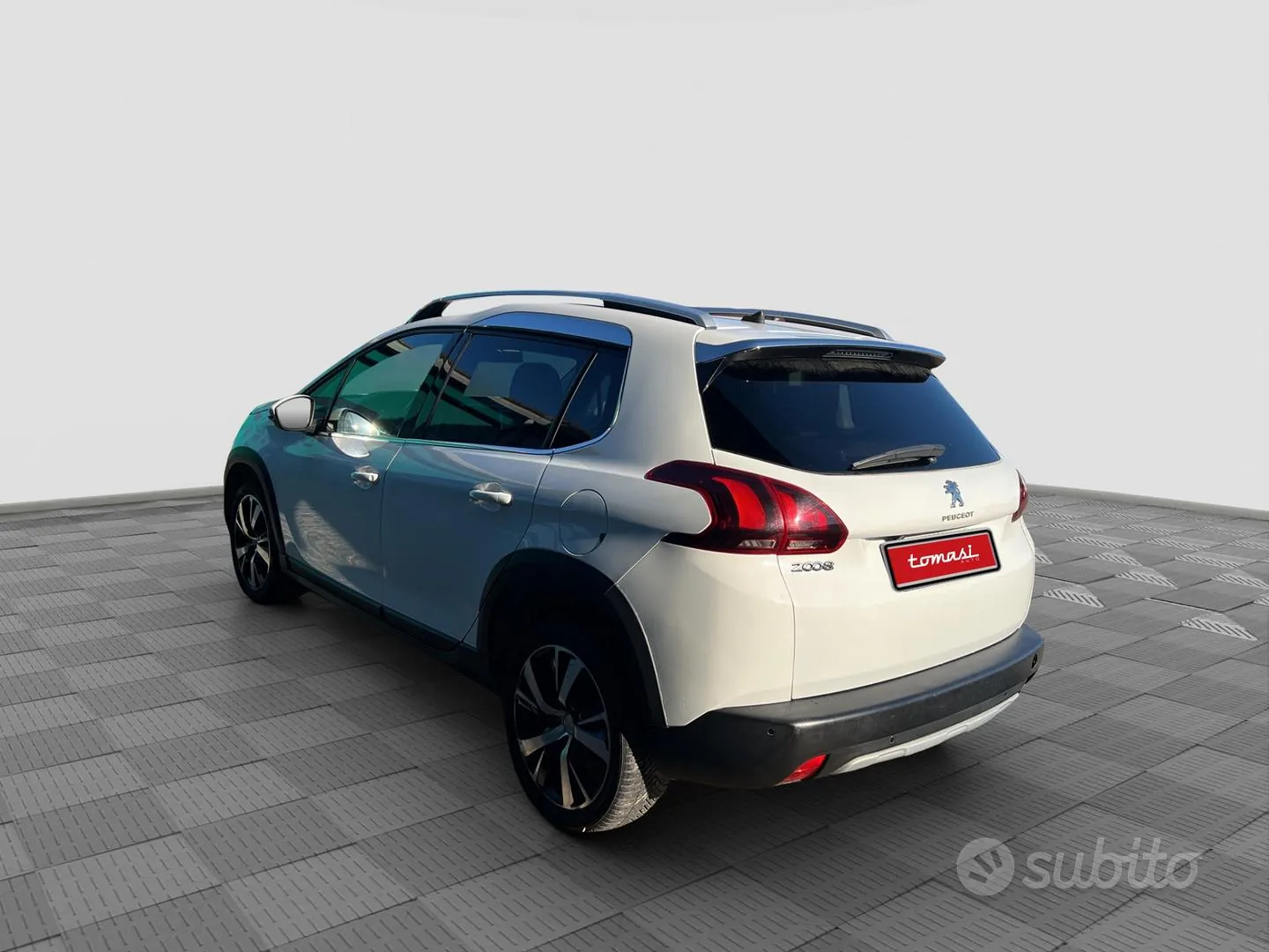 Peugeot 2008 2017 photo 3