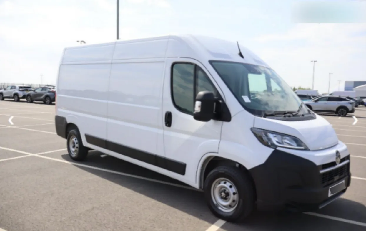 Vauxhall Movano