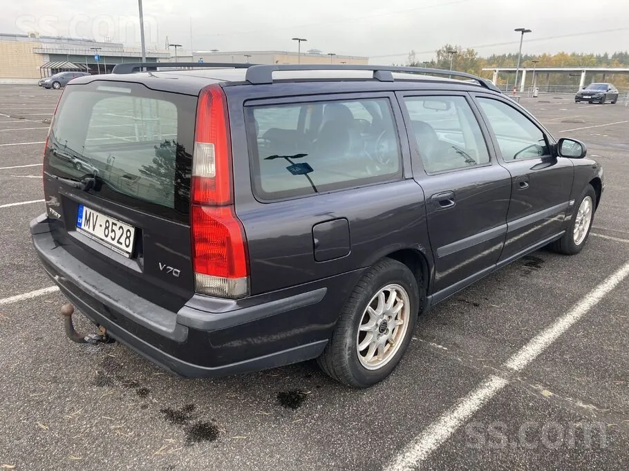 Volvo V70 2000 photo 3