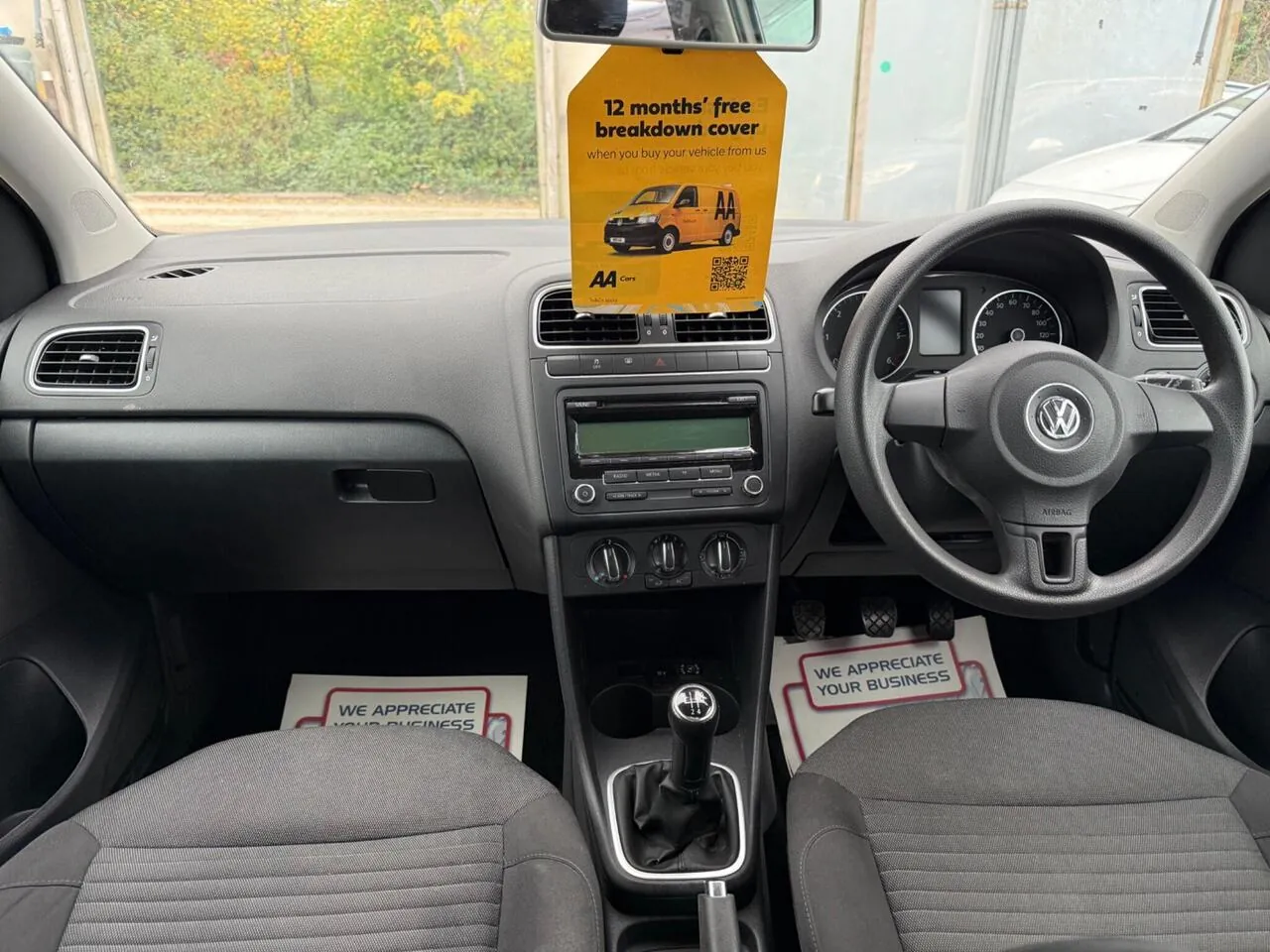 Volkswagen Polo 2011 photo 3