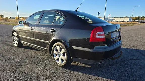 Skoda Octavia 2008 photo 3