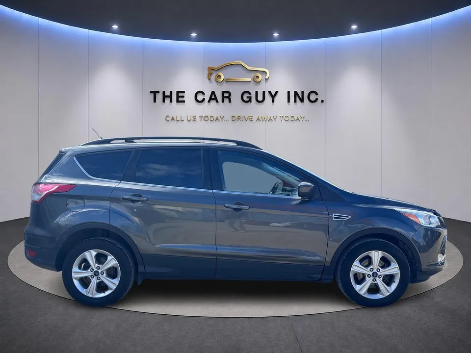 Ford Escape 2016 photo 3