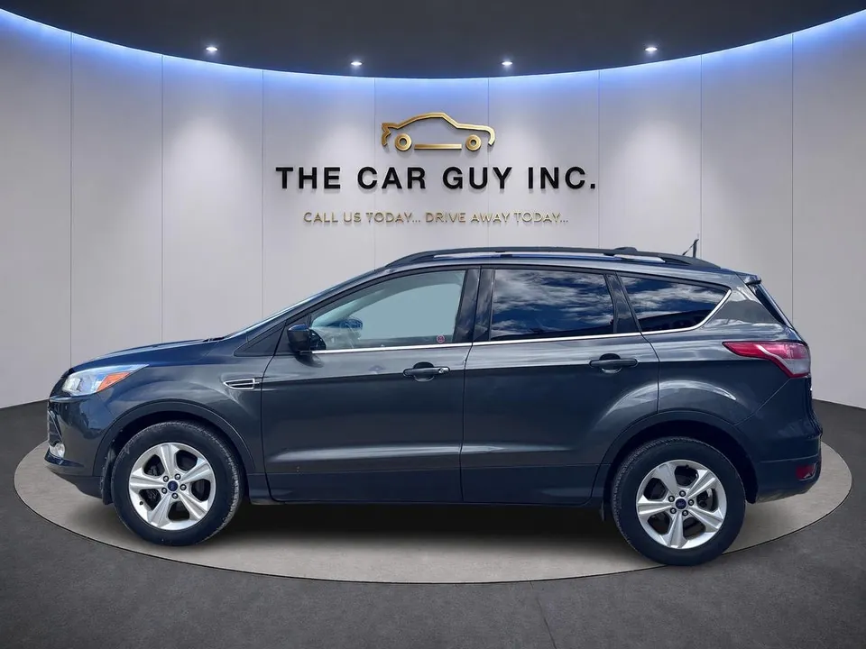 Ford Escape 2016 photo 2