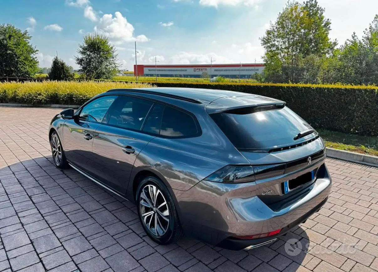 Peugeot 508 2022 photo 4