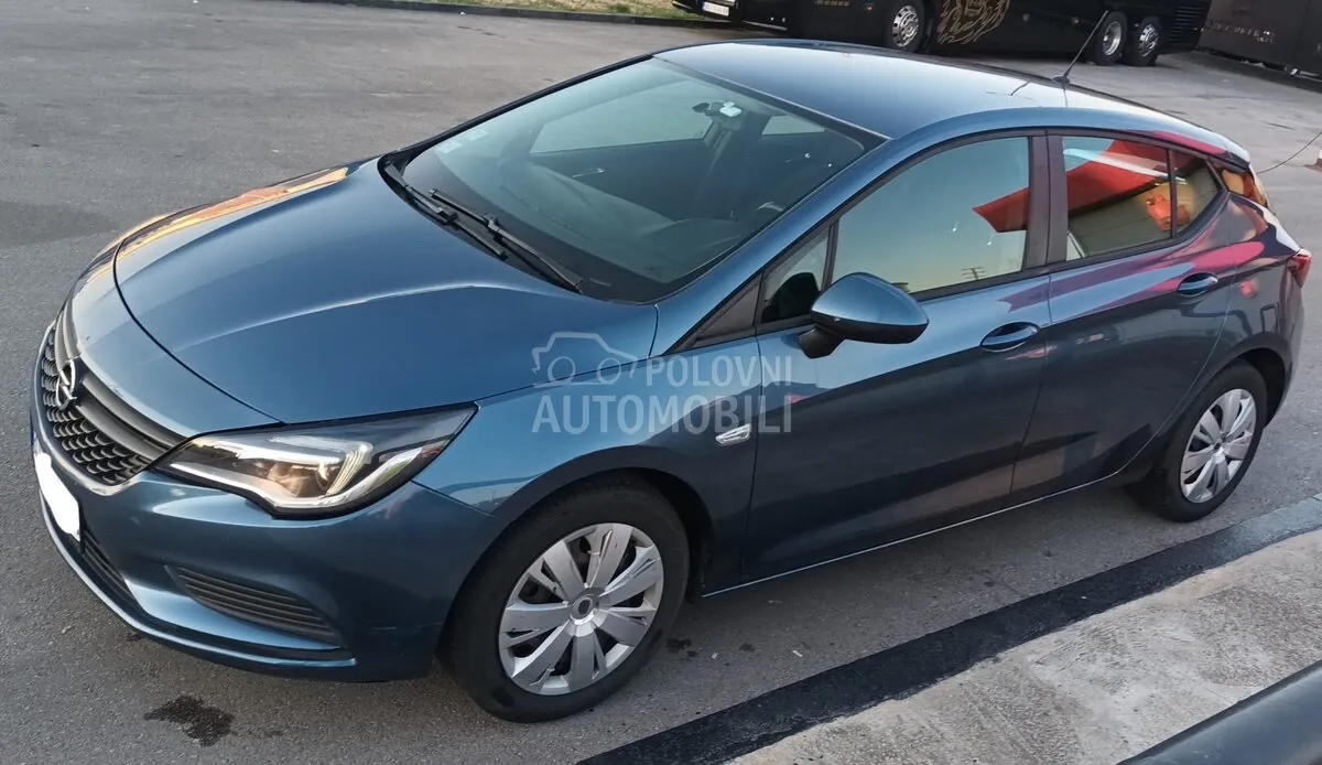 Opel Astra K