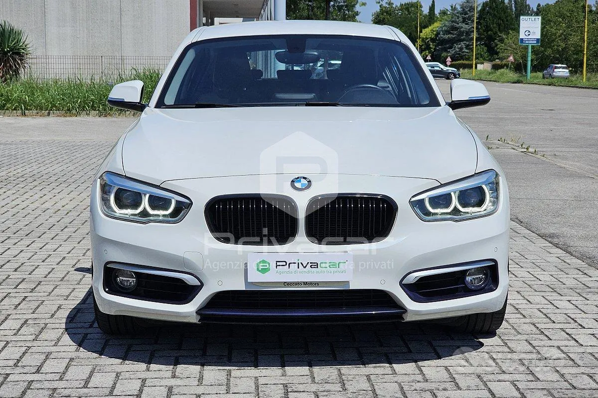 BMW 118D 2019 photo 2