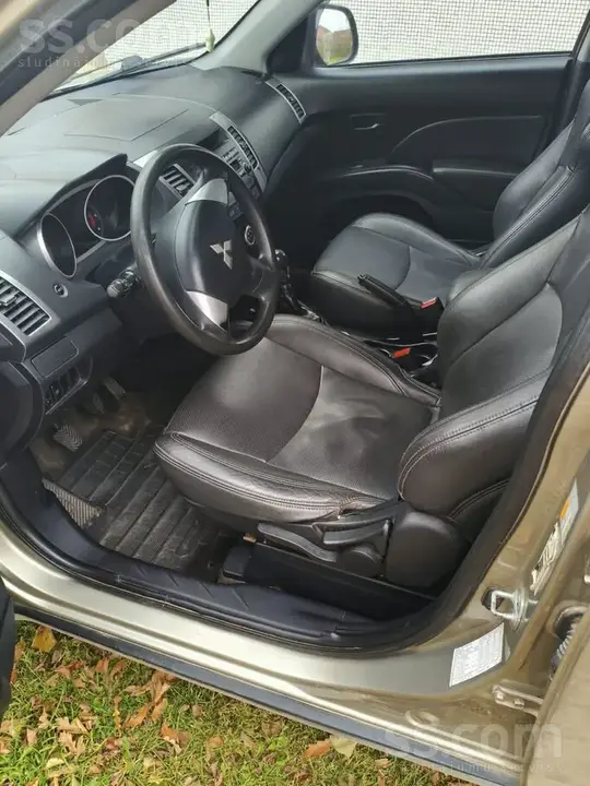 Mitsubishi Outlander 2008 photo 4