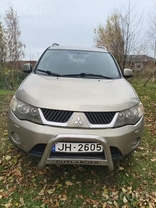 Mitsubishi Outlander