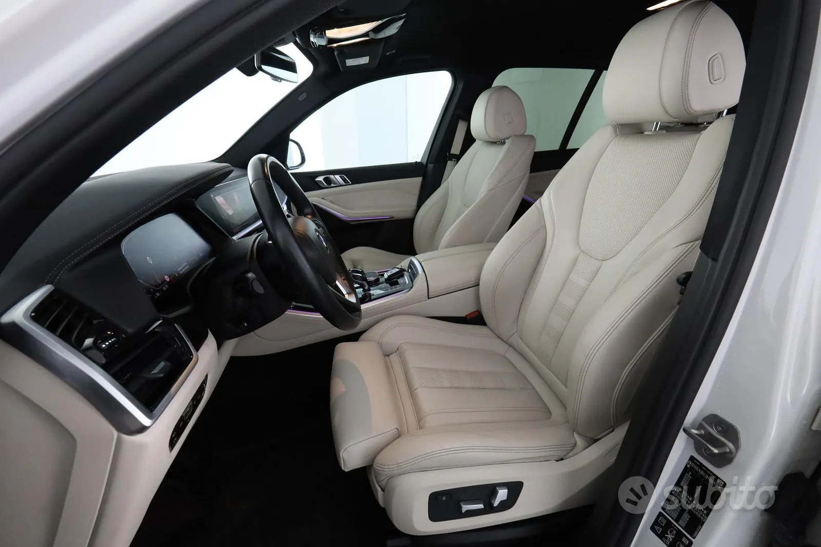 BMW X5 2021 photo 2