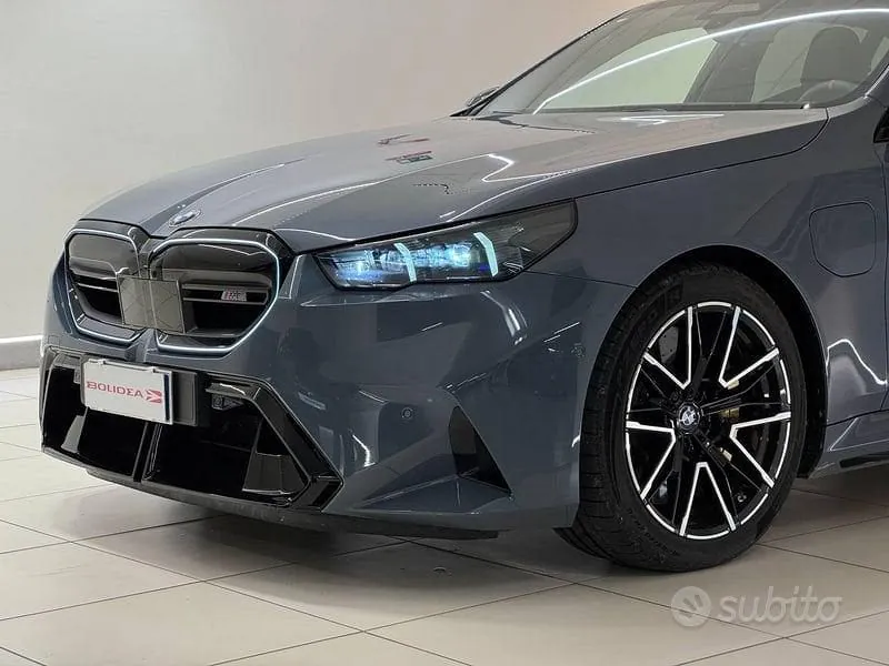 BMW M5 2025 photo 3