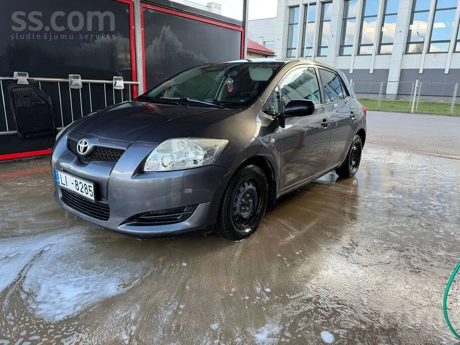 Toyota Auris 2008 photo 4