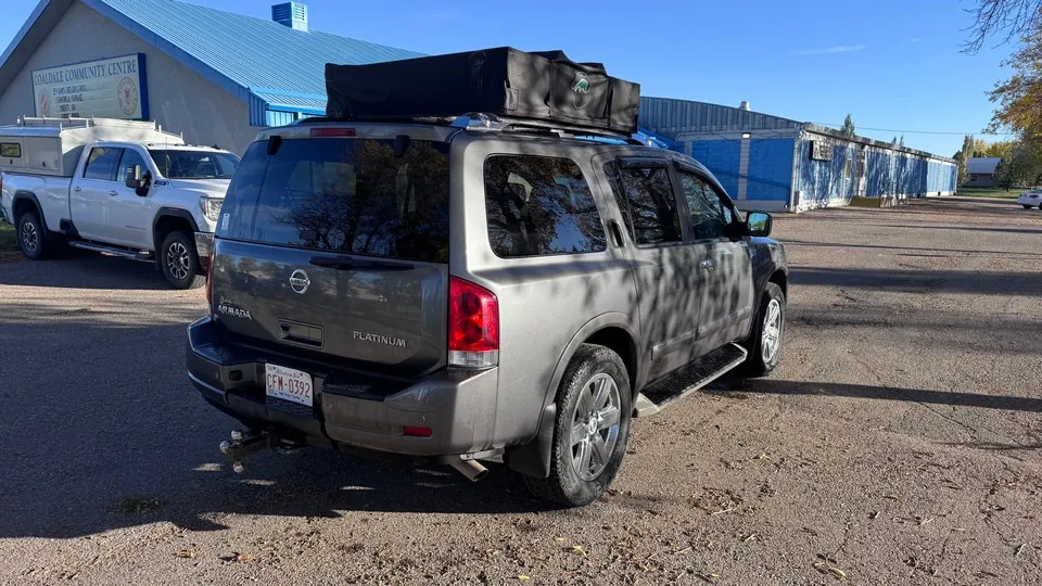 Nissan Armada 2014 photo 4