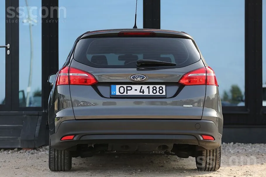 Ford Focus 2015 photo 3