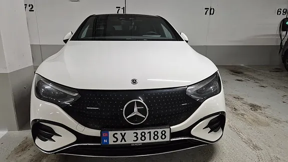 Mercedes-Benz Eqe300