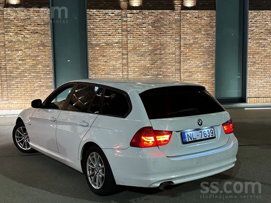 BMW 320 2008 photo 4