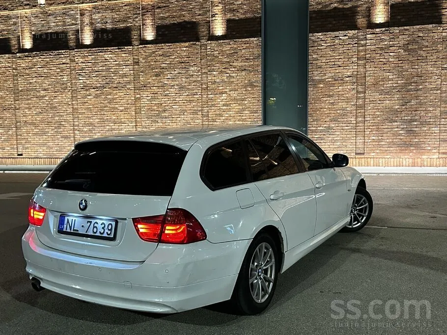 BMW 320 2008 photo 3