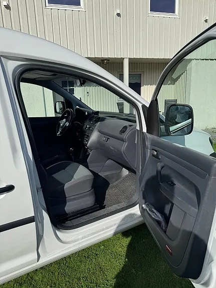 Volkswagen Caddy Maxi 2015 photo 5