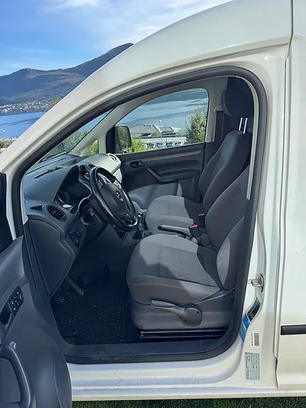 Volkswagen Caddy Maxi 2015 photo 4