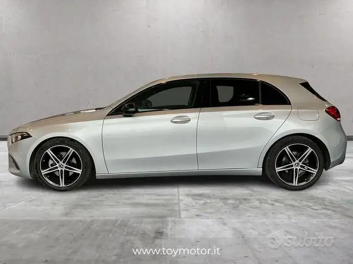 Mercedes-Benz A 180 2022 photo 4
