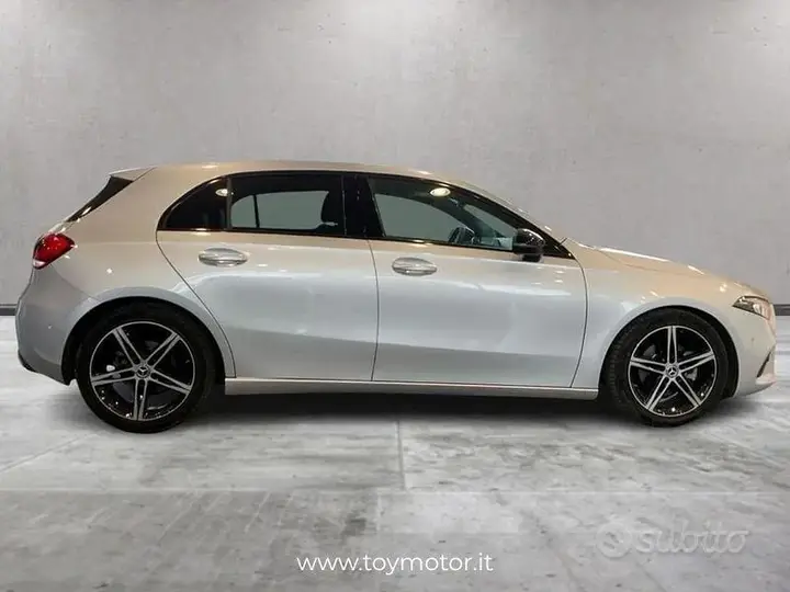 Mercedes-Benz A 180 2022 photo 5