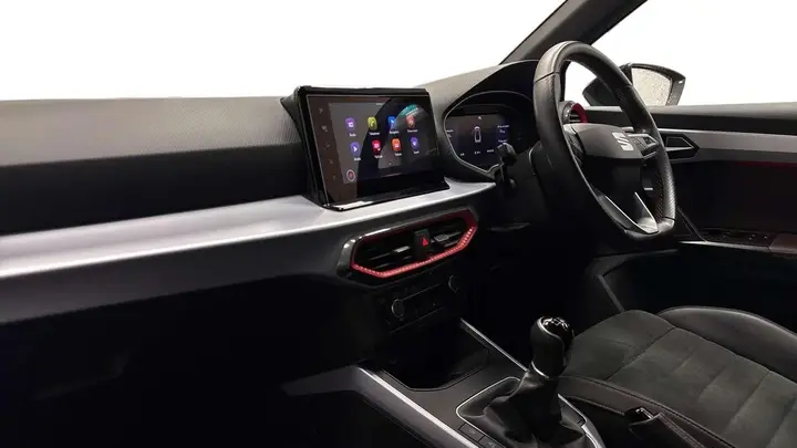 Seat Arona 2023 photo 2