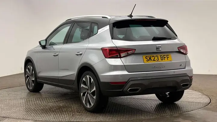 Seat Arona 2023 photo 3