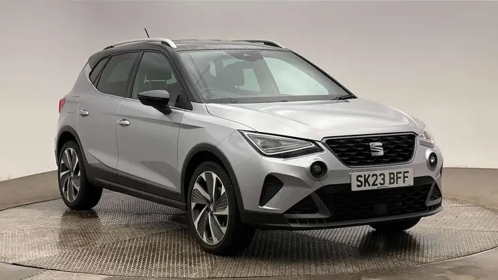 Seat Arona