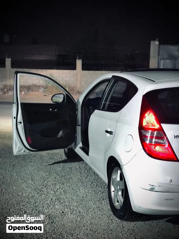 Hyundai I30 2008 photo 2