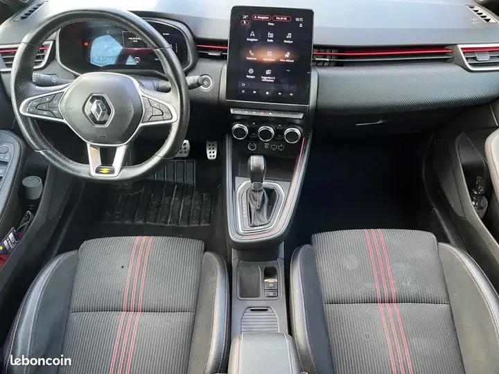 Renault Clio 2022 photo 2