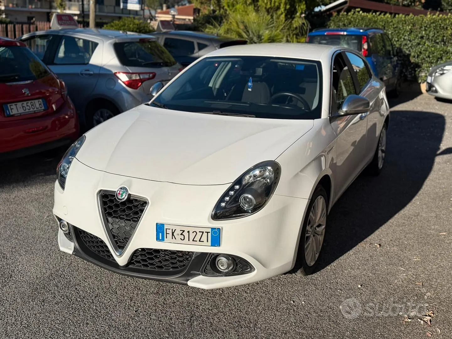 Alfa Romeo Giulietta 2017 photo 2