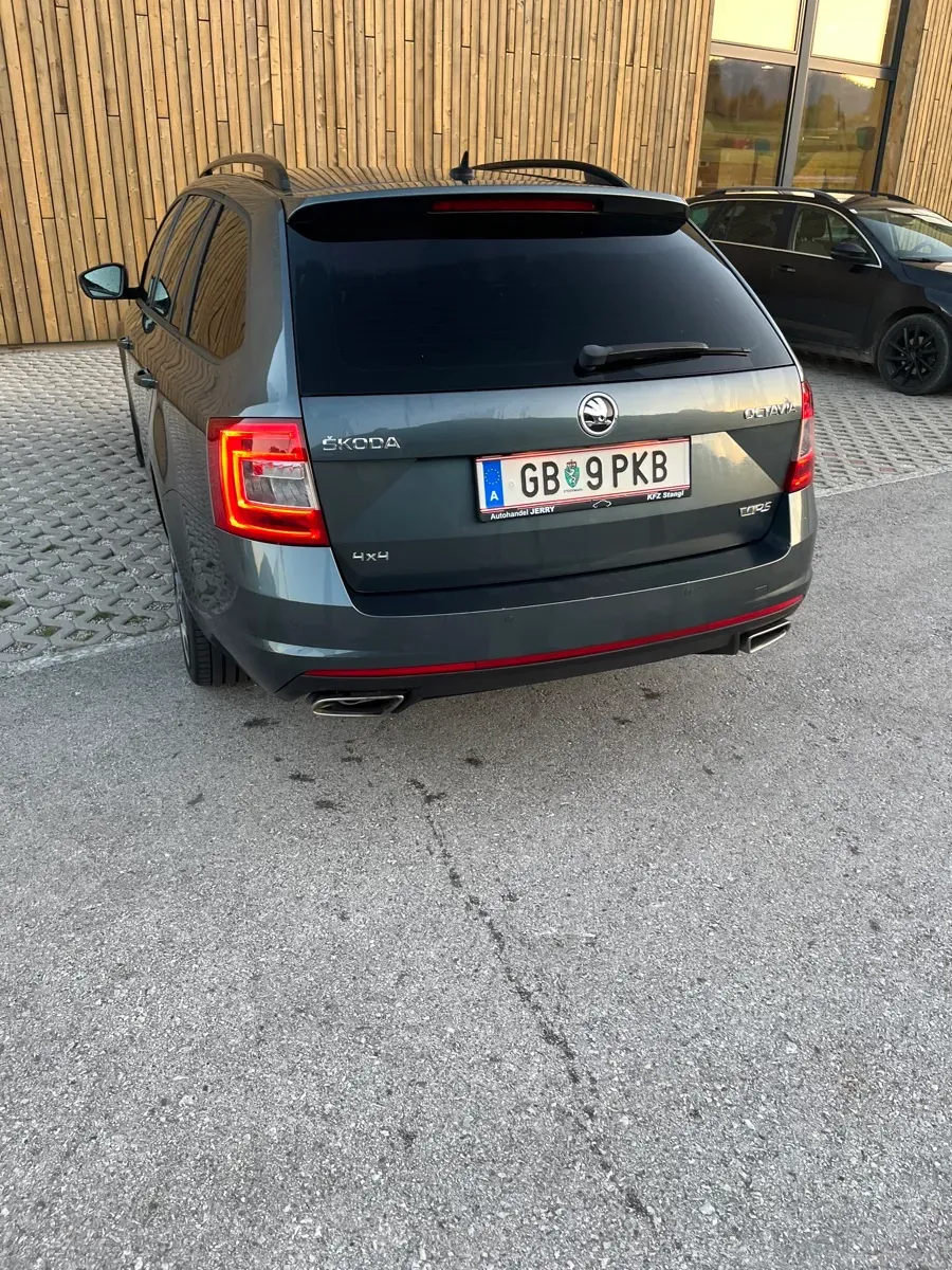 Skoda Octavia 2016 photo 2