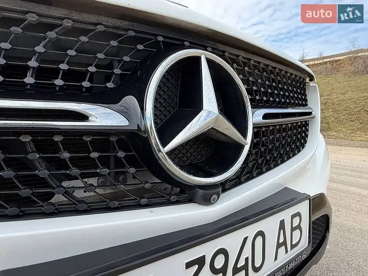 Mercedes-Benz Glc 2018 photo 2
